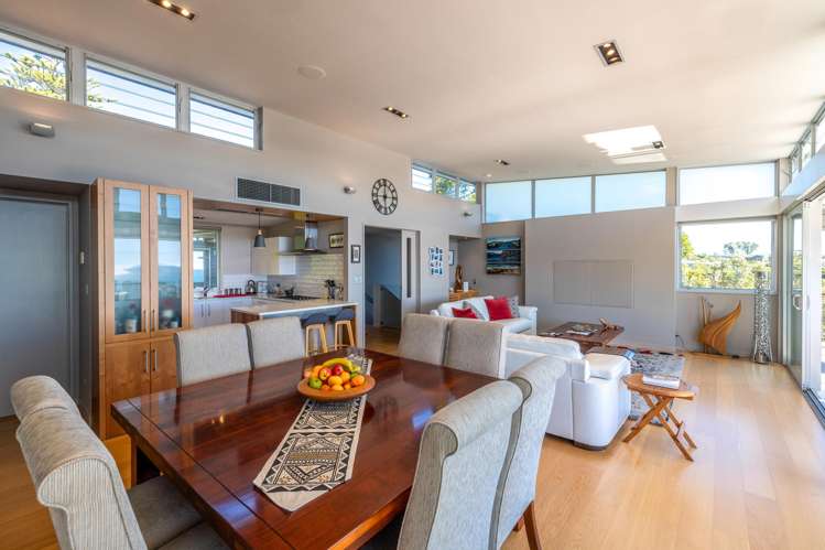 19 Victoria Road South Onetangi_6