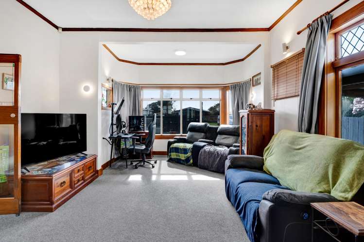 231 Glover Road Hawera_9