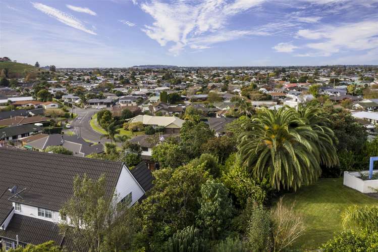 55 Churchill Drive Taradale_25