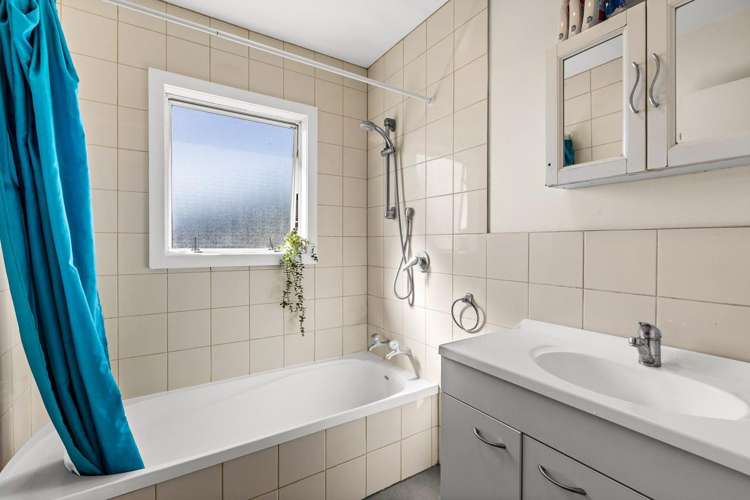 340 Flaxmere Avenue Flaxmere_10