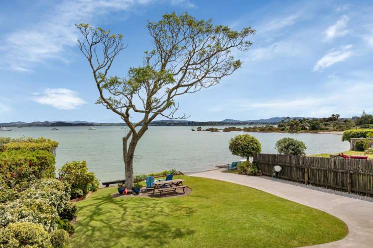 18 Attwood Street Tamaterau_24