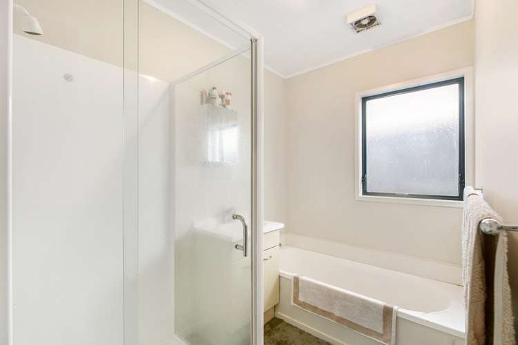 5a Pureora Place Clendon Park_8