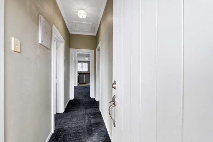 79A Swansea Road Stratford_18