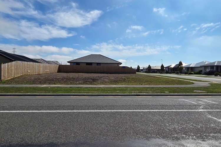 74 Sholto Duncan Crescent_1