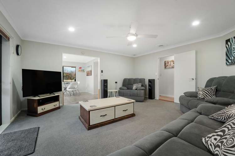 39 Thames Road Paeroa_12