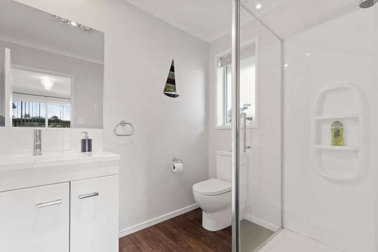 127 Condor Drive Pyes Pa_13