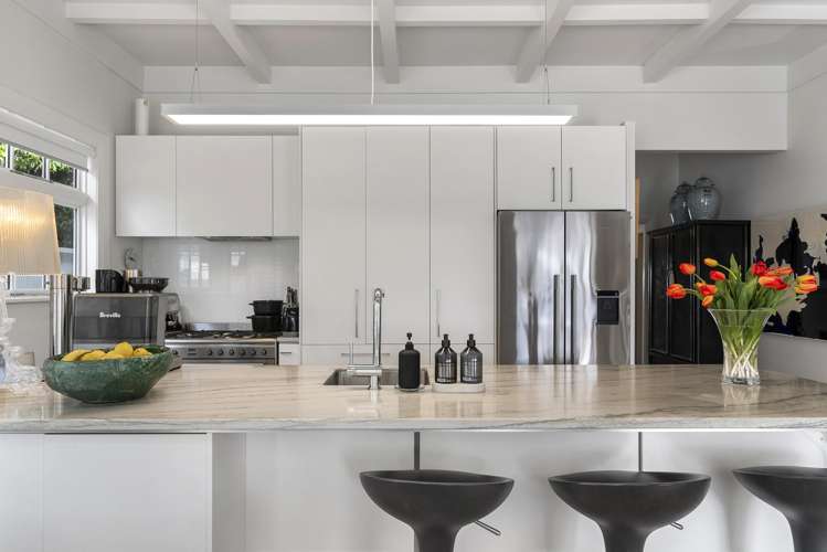 26 Sarsfield Street Herne Bay_8