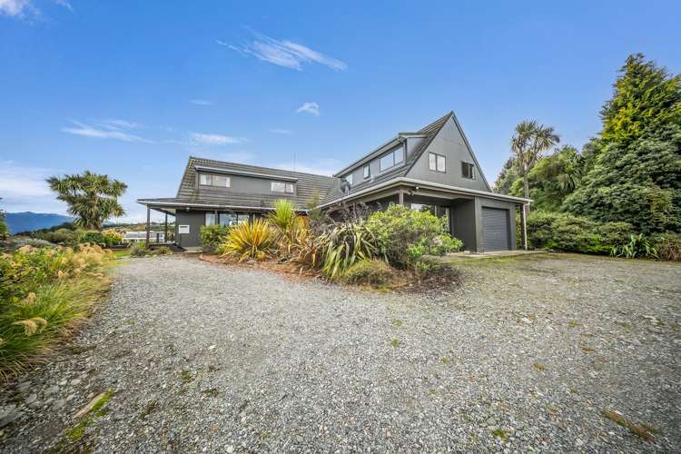 89 Sinclair Road Te Anau_33