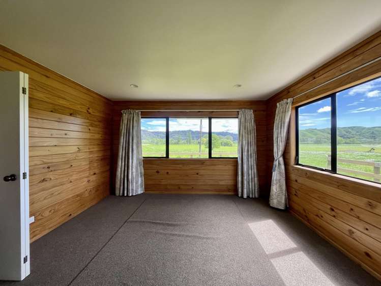 16 Factory Road Waimana_11