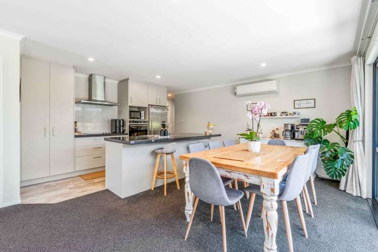 4 Plate Lane Papamoa Beach_7