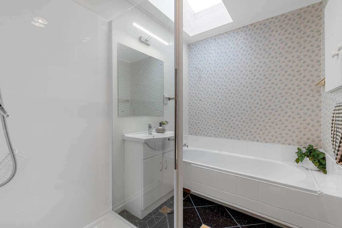 2/60 Vivian Wilson Drive_4