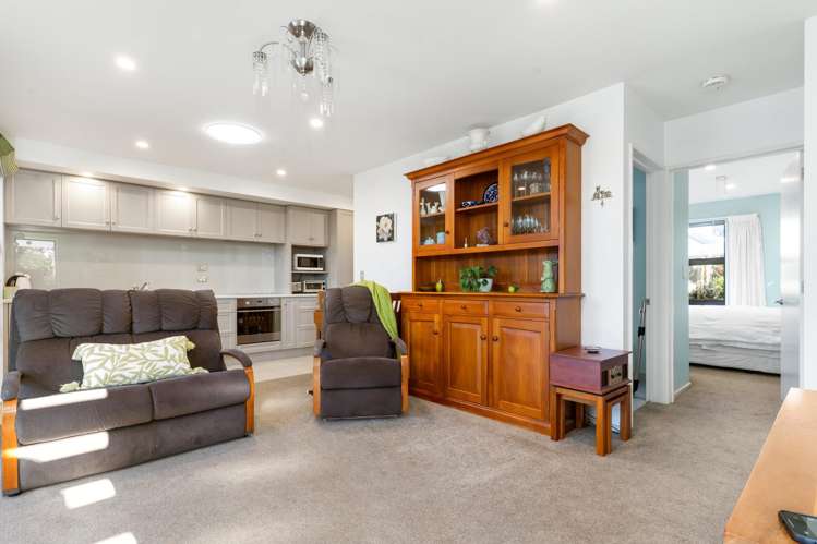 16 Saracen Avenue Northwood_9