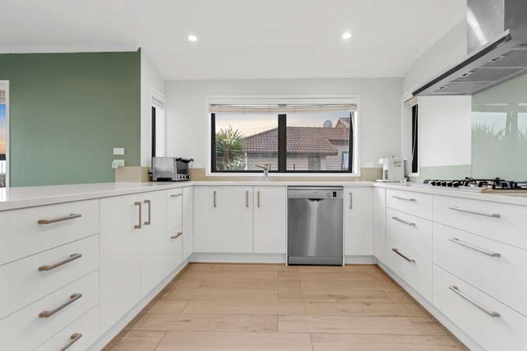 155 Keri Vista Rise Papakura_7