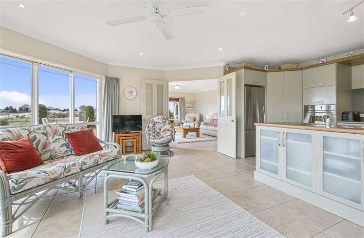 31 Highfields Drive Katikati_5