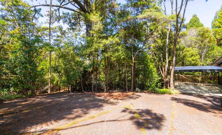 184 Godley Road Titirangi_18