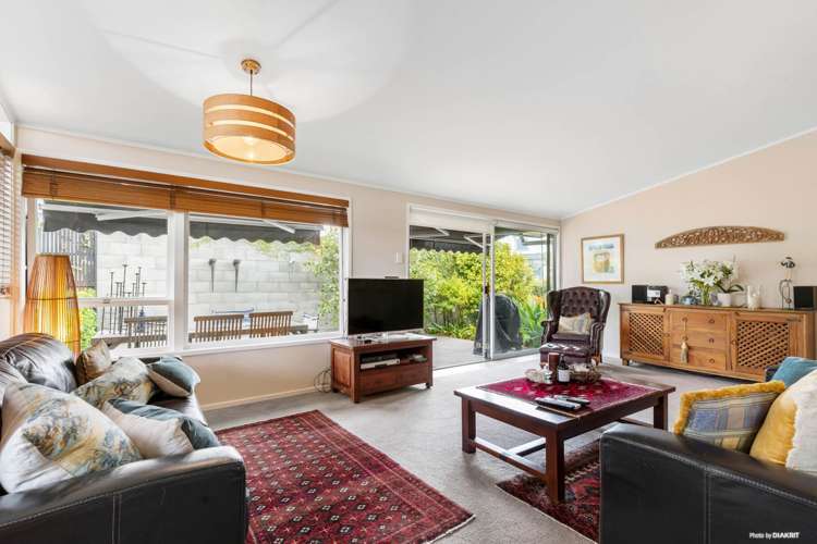 1/270 Lake Road Hauraki_10