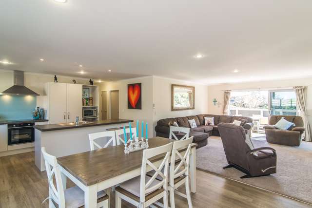 208 Mazengarb Road Paraparaumu_4