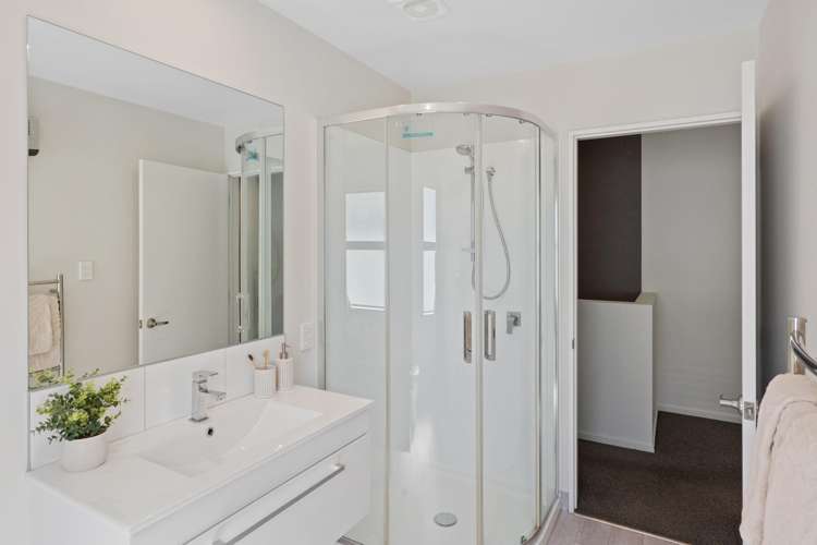 20 Grove Road Addington_16