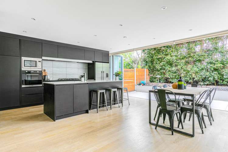 104/19 Surrey Crescent Grey Lynn_3