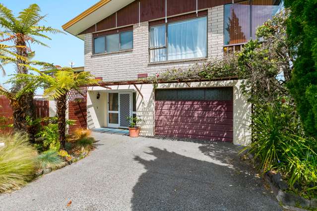 2 Kiriwai Place Matua_3