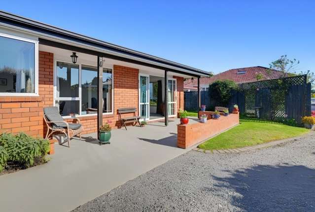 3 Bedroom 2 Bathroom Home