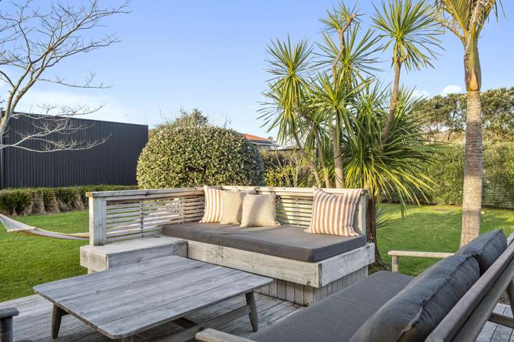 24 Nikau Road Oneroa_13