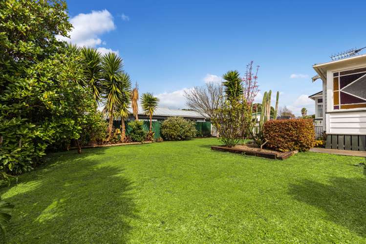 14 Sandspit Road Waiuku_4