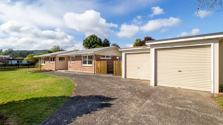 1 Barron Crescent Fenton Park_14