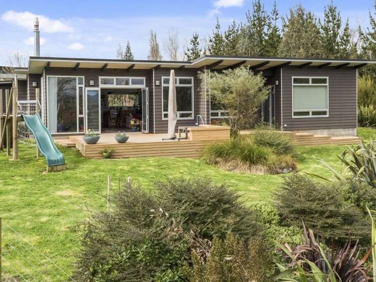 15 Lindsay Road Whatawhata_0