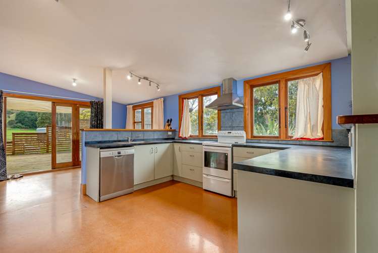 99 Rowes Road Hunterville_5