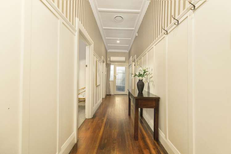 28 Bernard Street Kenmure_16