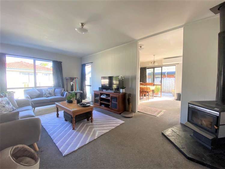 15 Motu Place Mount Wellington_10