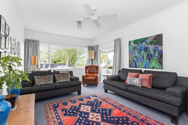 910 Ferguson Street Akina_8