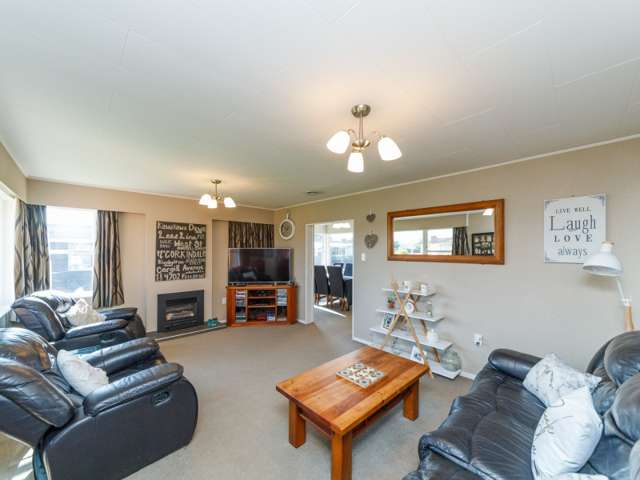 19 Cargill Avenue Feilding_2