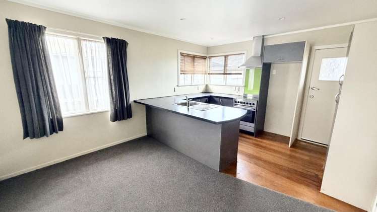 17 Deal Crescent 10480_2