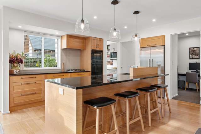 5 Lakebridge Place Parklands_1