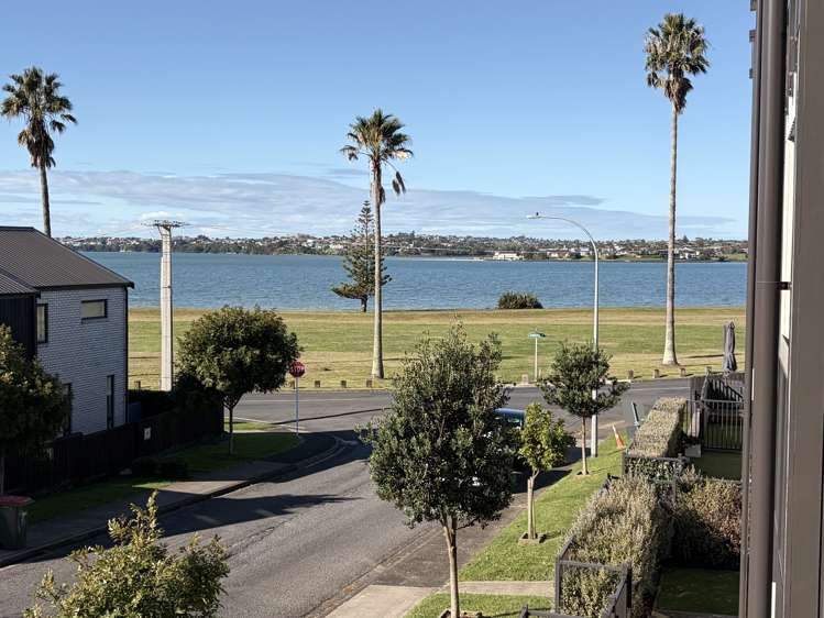 101/1A Derna Road Panmure_10