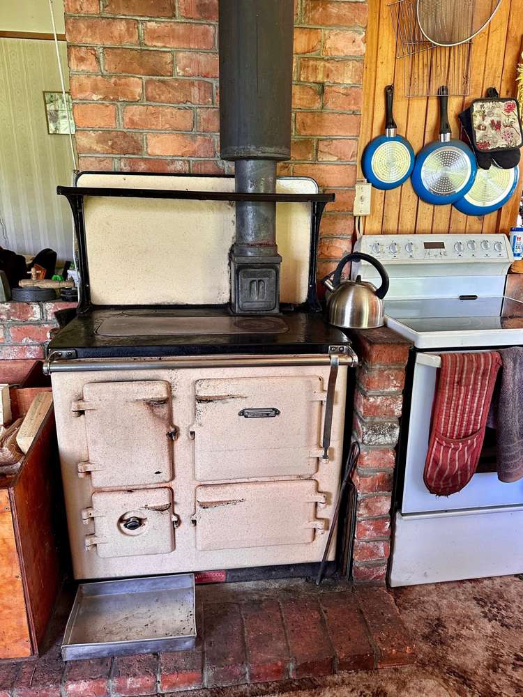 406 Arapito Road Karamea_4