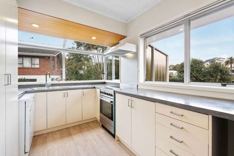 1/36 Halberg Street Glenfield_8