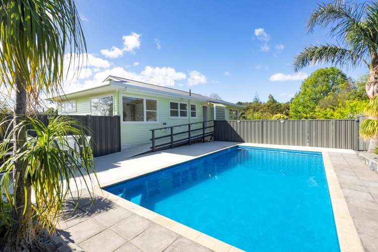 48 Atkinson Road Titirangi_2