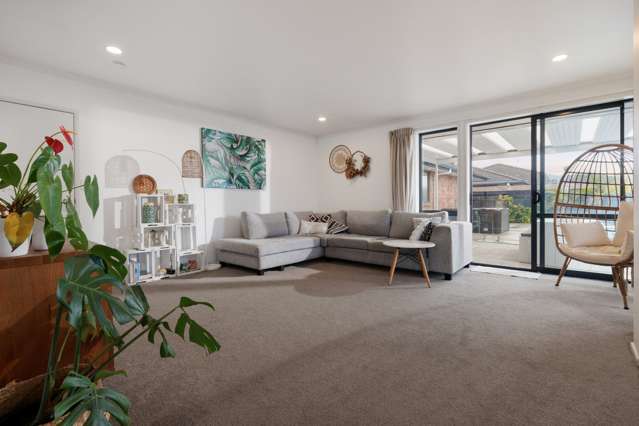 64 Oriental Parade Papamoa_2