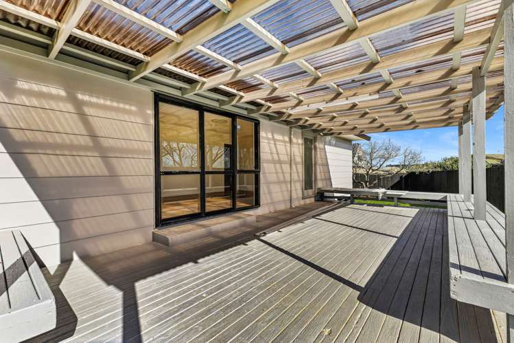 85 Redcrest Avenue Papakura_12