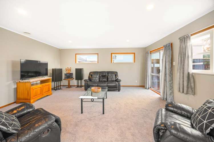 28 James Laurie Street Henderson_9