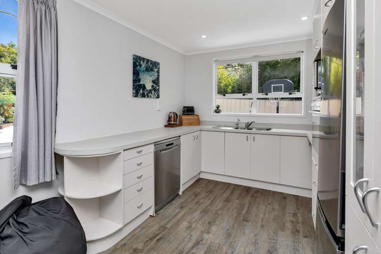 5 Pah Road Onerahi_11