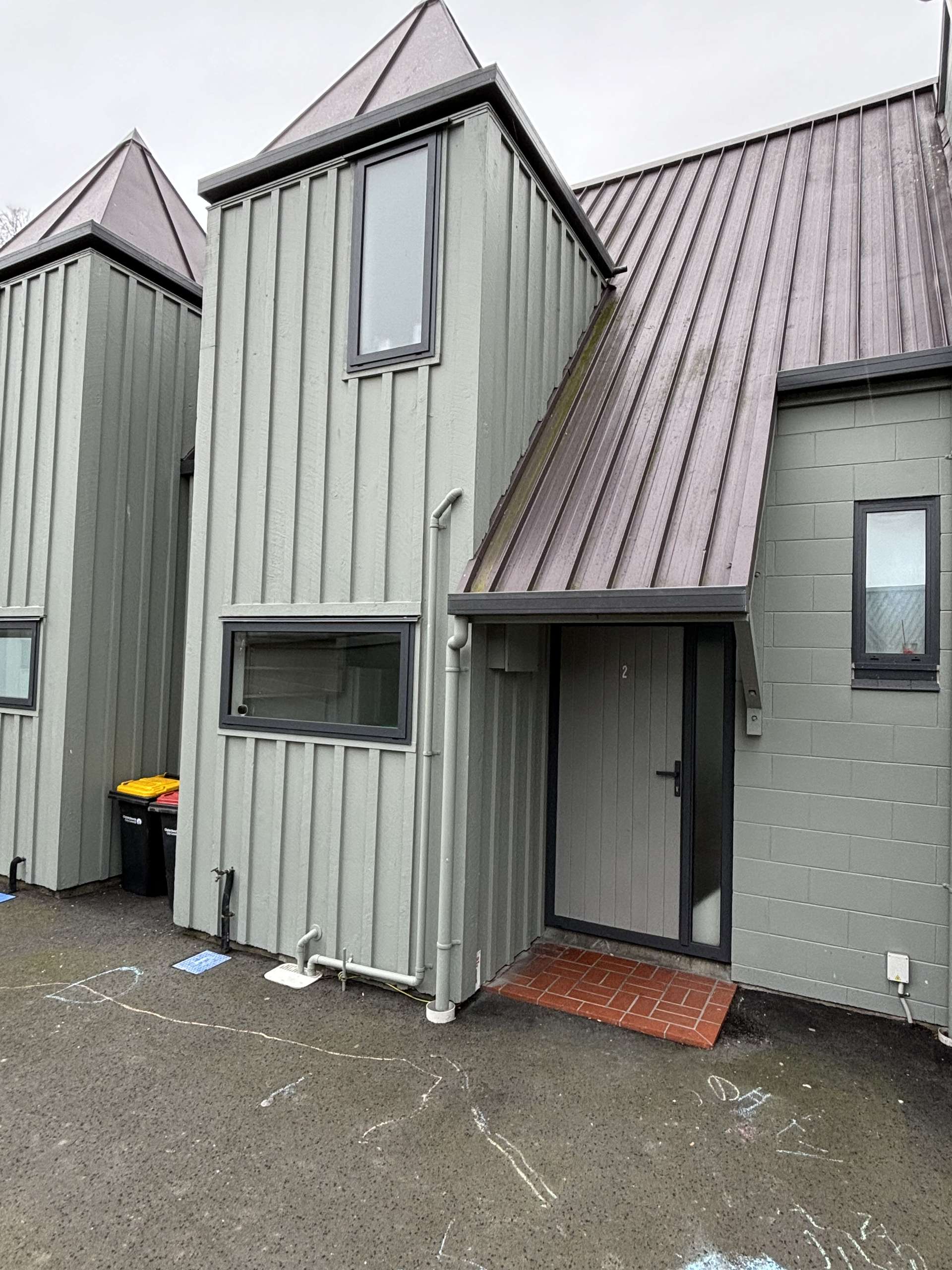 2/33 Vienna Street Waltham_0