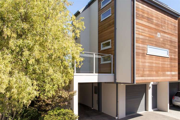 1/63 Burke Street Addington_13