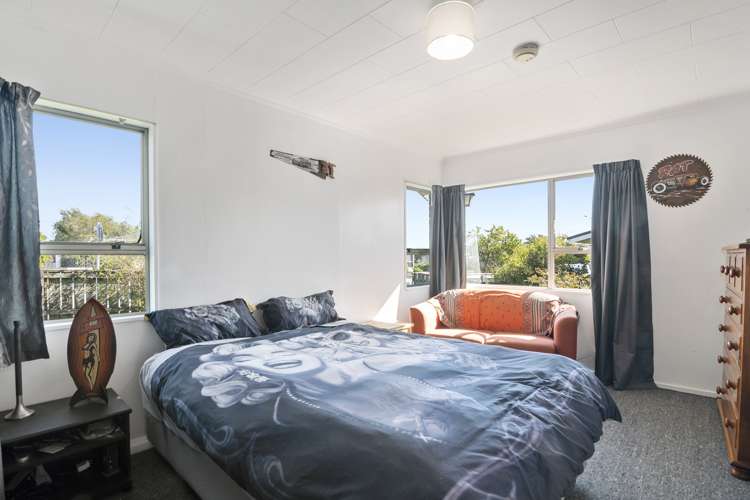 3 Jellicoe Avenue Stoke_13