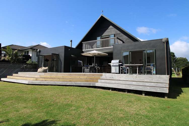 322 Kenwood Drive Matarangi_24