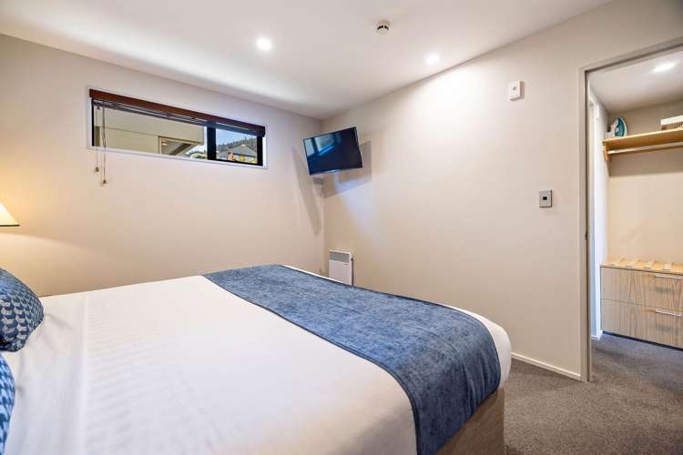 414/7 Adelaide Street Queenstown_8