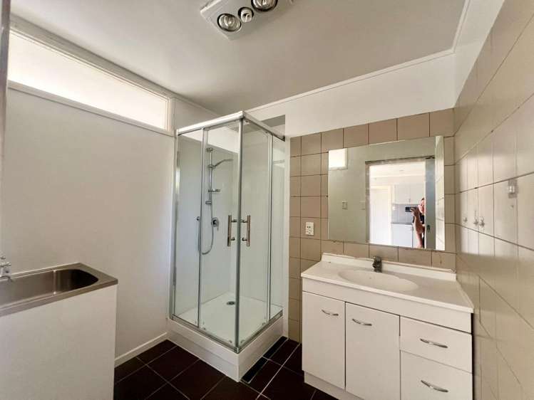 1510A Dominion Road Extension Mount Roskill_7